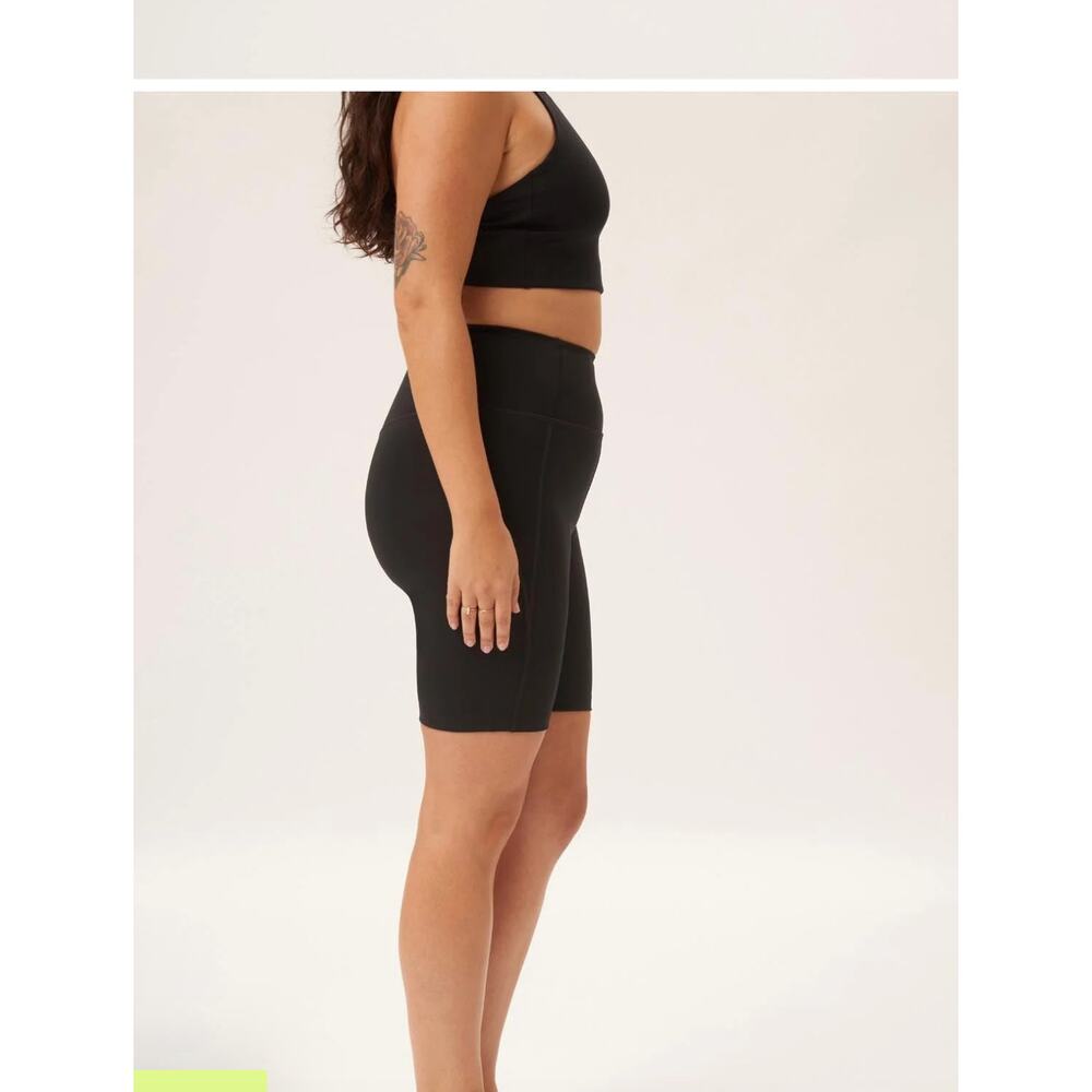 NWOT Girlfriend Collective Black High-Rise Bike Short 8.5" Small - Picture 9 of 9